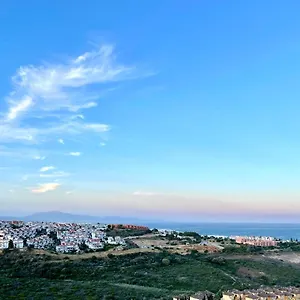 https://top-sea-view-apartment-7-minutes-to-sotogrande.1costadelsol.com